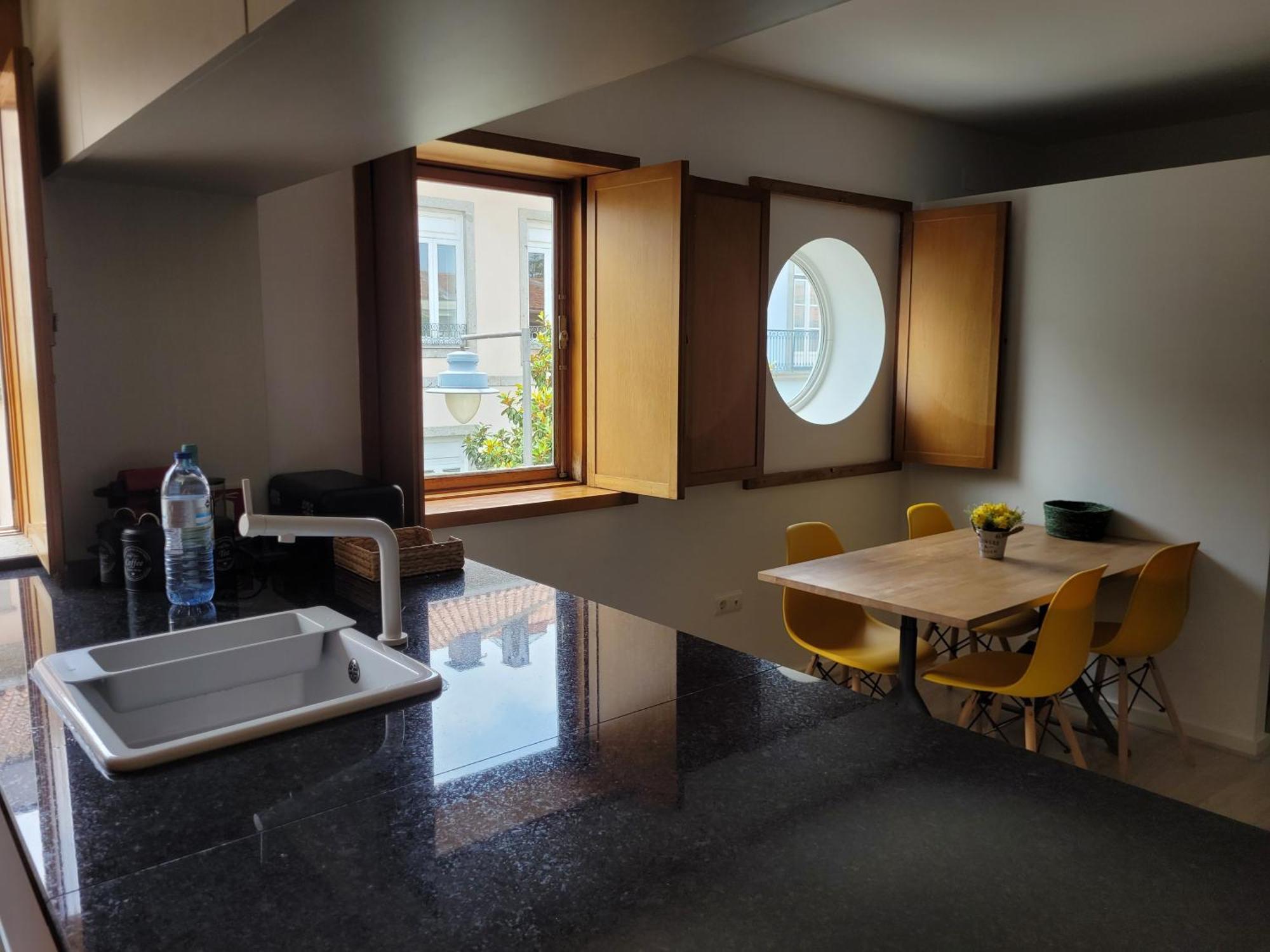 Apartamento Familiar Na Se De Braga - Afonso Henriques Екстериор снимка